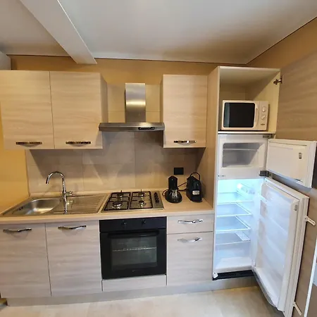 Azalea & Domo 3 Baveno